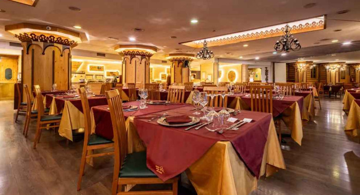 Grand Hotel Sestriere, Sestriere ski chalet, image 3